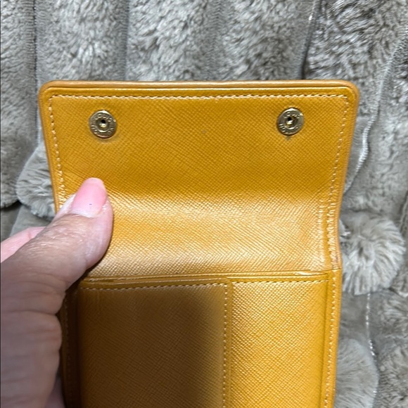 Louis Vuitton Cream Monogram Wallet - Picture 12 of 12